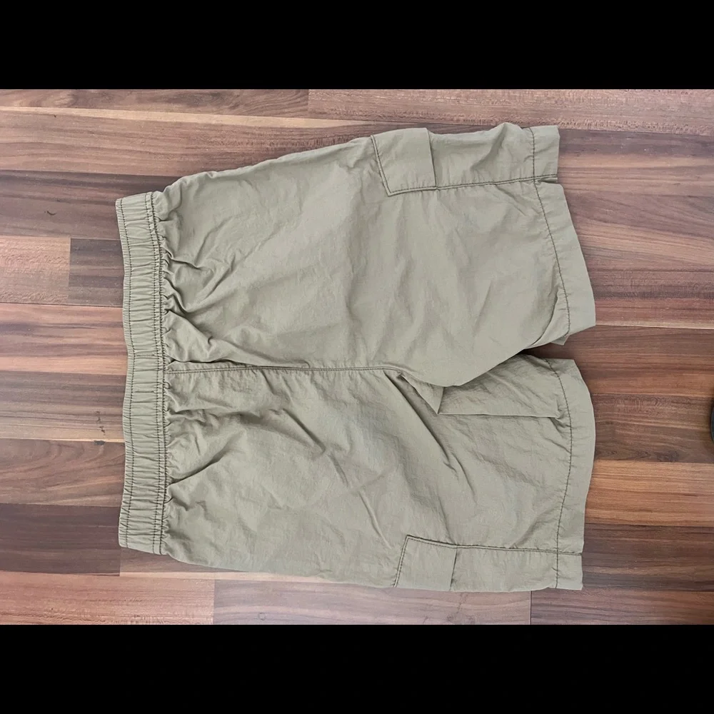Old Navy boys shorts